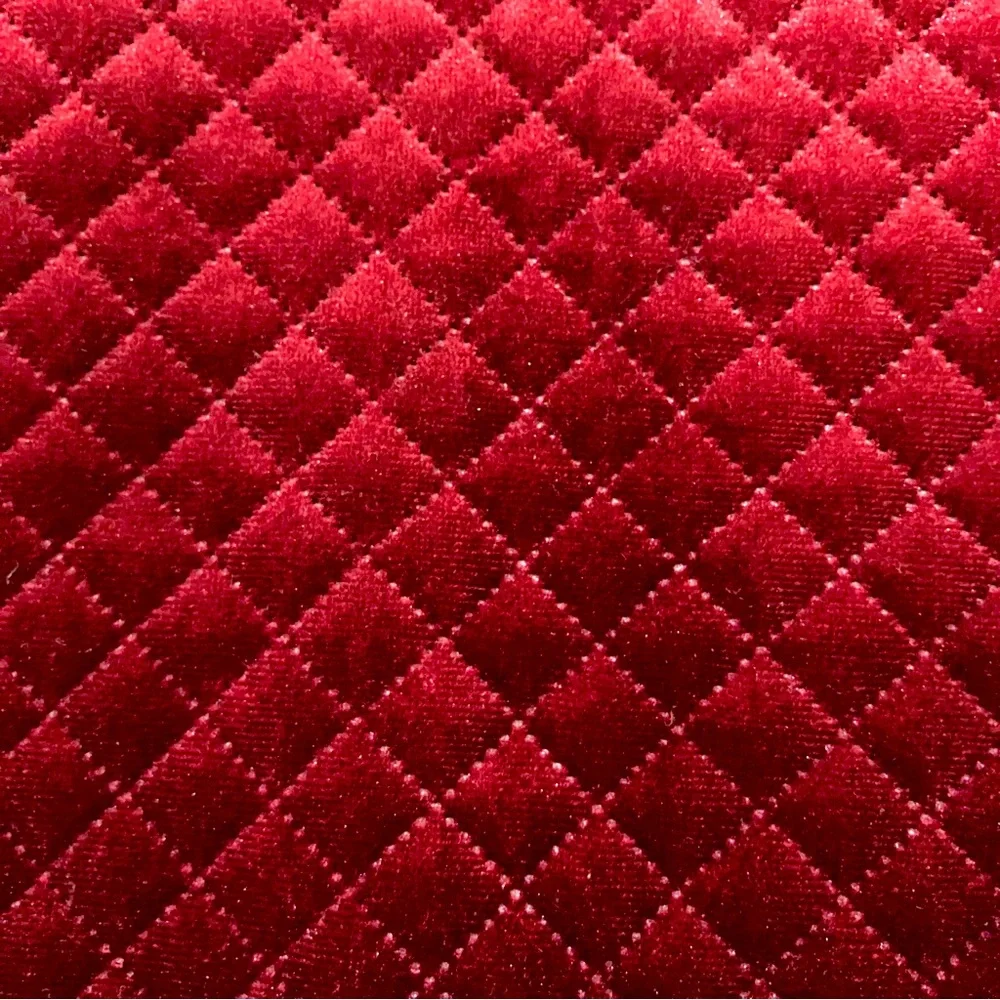 Paris Atelier Burgundy Quilted Velour Mini Skirt - Size 4 - Picture 6 of 8